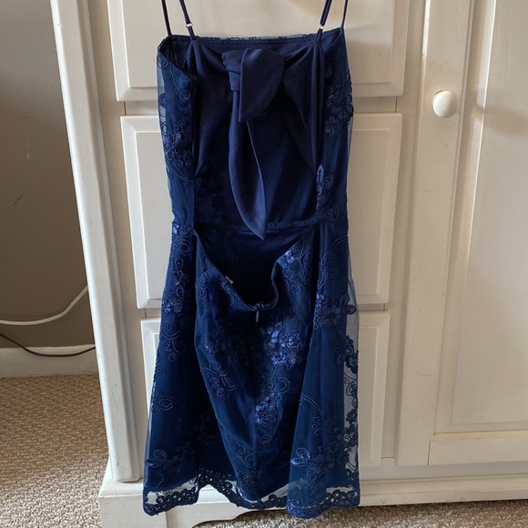 Lucy in the sky mini dress - Picture 4 of 4